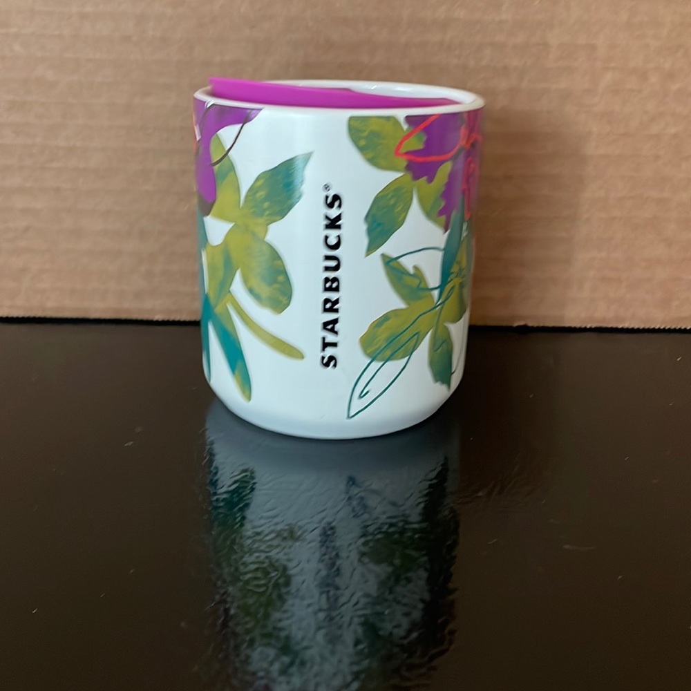 New Starbucks Ceramic Floral Spring Tumbler Cup Travel Mug - w/ Plastic Lid